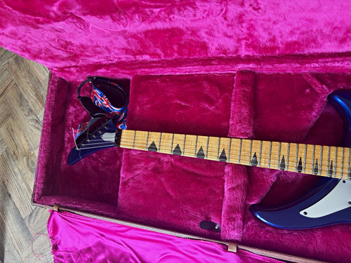 Gibson m111 electric guitar - m111, m3