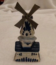 Vintage Blue/White Delfte Windmill With Metal Moveable Sails Approx 9.5cm