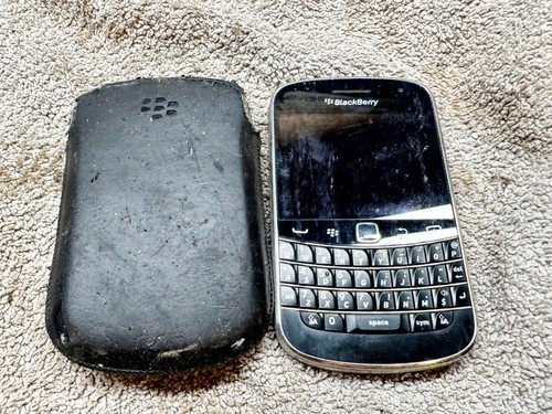 Vintage blackberry bold - blackberry,