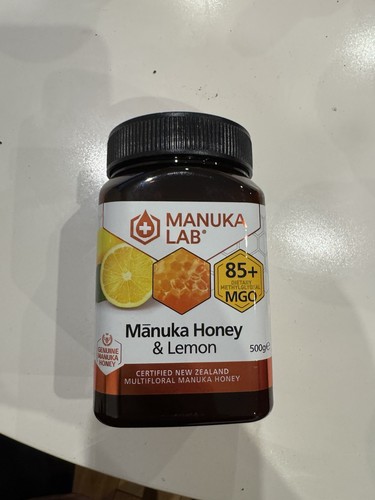 Pack manuka honey with - pack, of