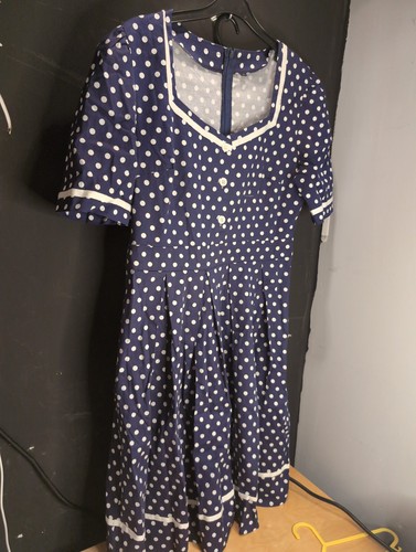 Women vintage 1950s - vintage, polka