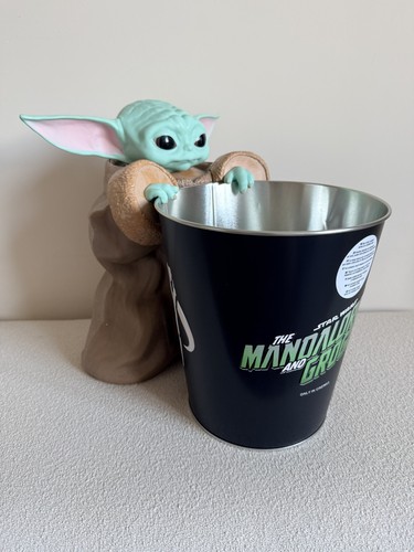 The mandalorian and grogu - the,