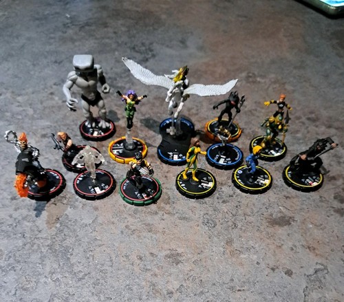 14x heroclix figures bundle - 14x,