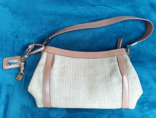 Liz claiborne beige tan - liz,
