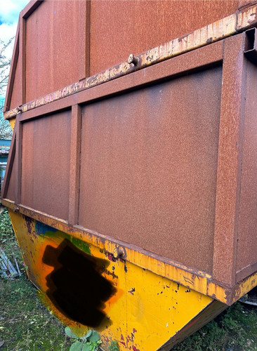 Yard chain lift skip - yard,