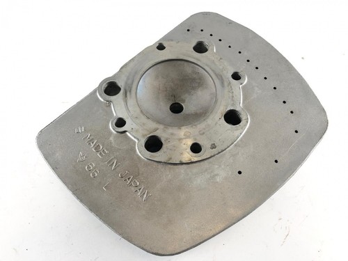 Suzuki 500 left - -,