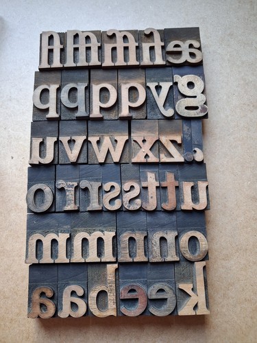 Lower case wooden letterpress - lower,