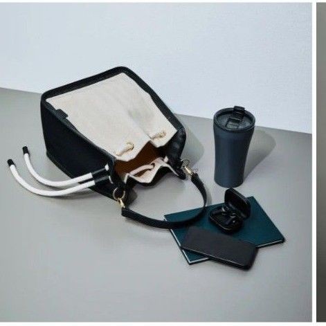 Etela string bag handbag - string,