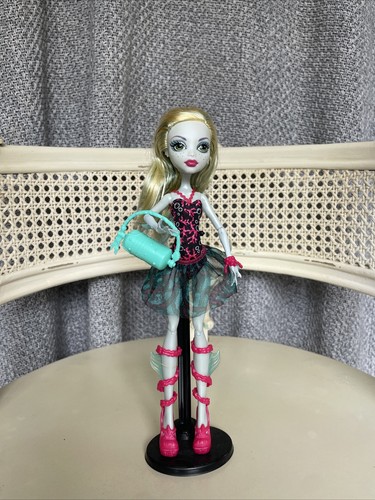 Monster high lagoona blue - monster,