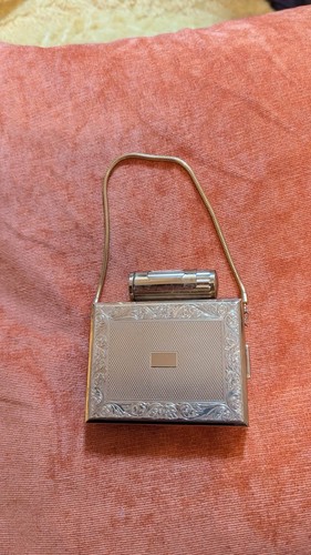 Kigu vintage powder compact - vintage,