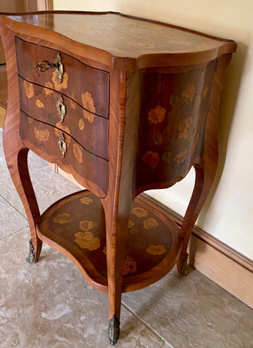 Petite 19th century satinwood