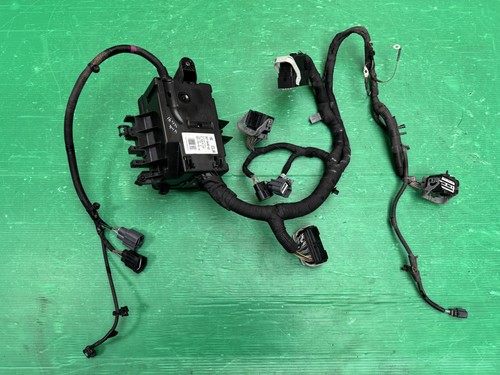 Ford transit custom engine - ford, bay