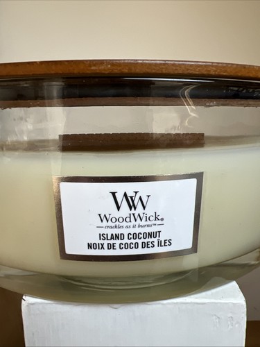 Woodwick scented candle - scented,