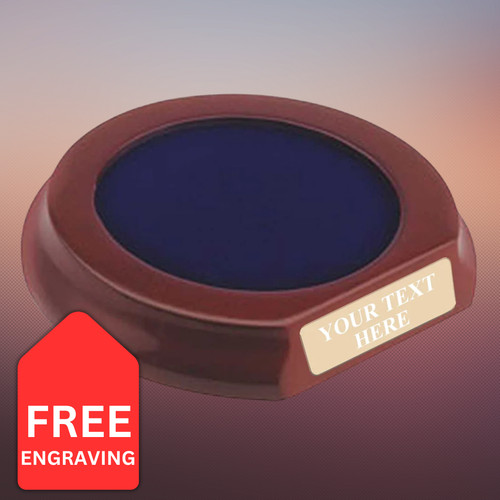 Engraved round wooden base - round,