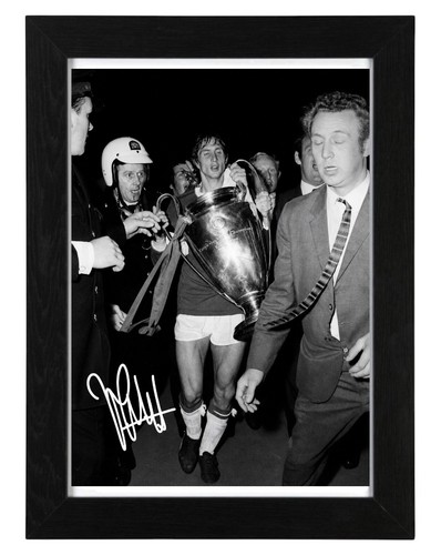 Johan cruyff signed autograph - johan,