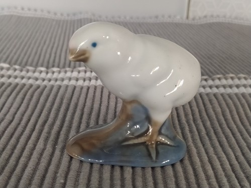 Ceramic chick figurine approx - chick,