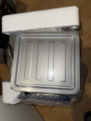 Mini oven with hotplates and - oven,