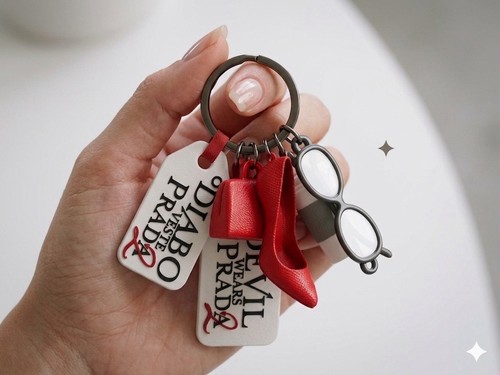 Devil wears prada keychain - devil,