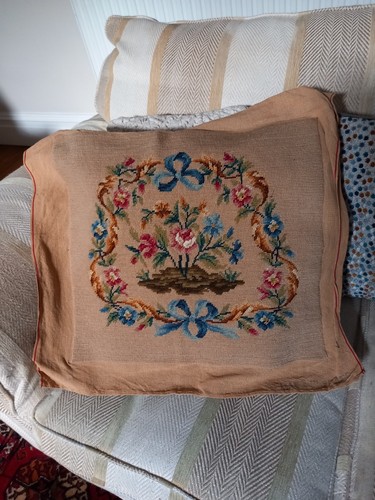Needlepoint tapestry finished - tapestry.,