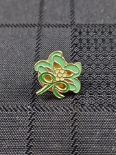 Macmillan Cancer Charity Pin