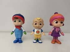 Cocomelon 3 Figures Friends Winter Clothes YoYo Tom Tom JJ Original