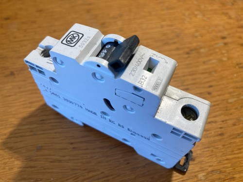 32a 5932s mcb electrical - mk,