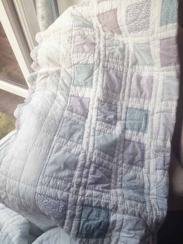 Kingsize quilted bedspread - kingsize,