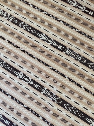 Guatemalan ikat fabric - ,