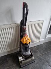 Dyson DC33 Multi-Floor Upright