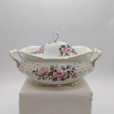 Royal Albert Marie Louise Pink Rose Pattern Bone China Tureen & Lid - 11" x 7.5"