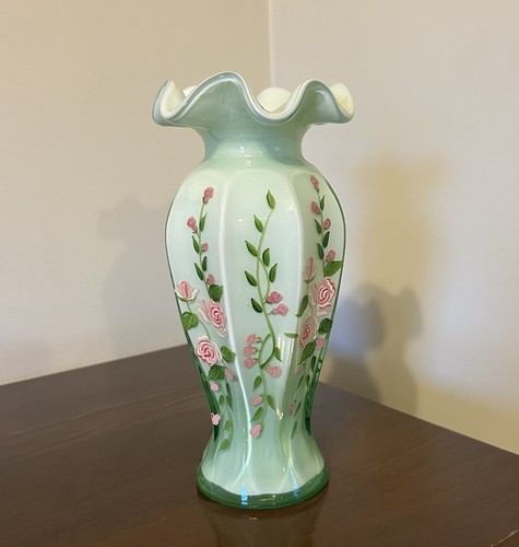 Vintage green opaline - vintage, cased