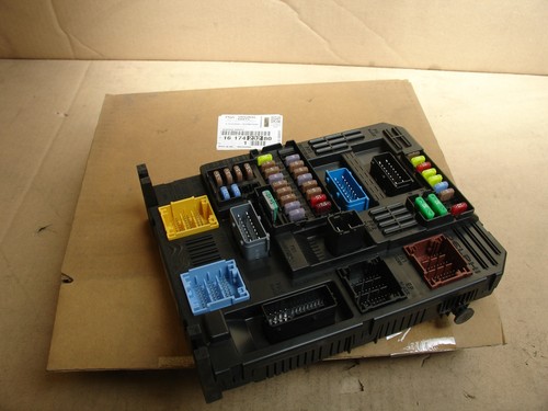 1617423280 under bonnet fuse - 1617423280,