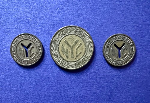 Vintage nyc subway tokens - 5,