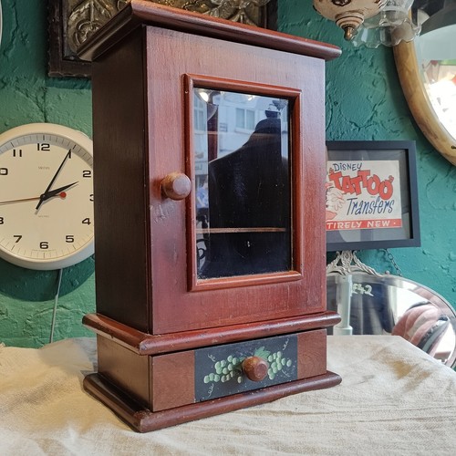Vintage cupboard cabinet - cabinet, libre