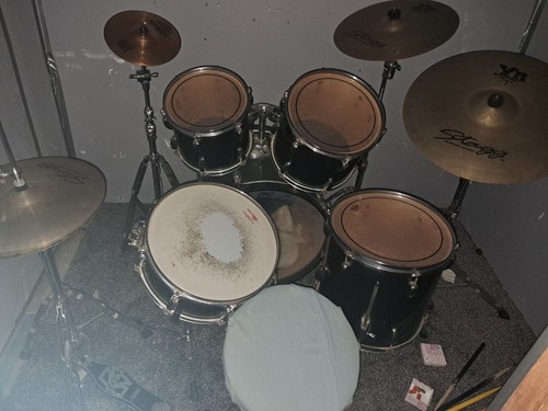 Tama swingstar drum kit - tama,