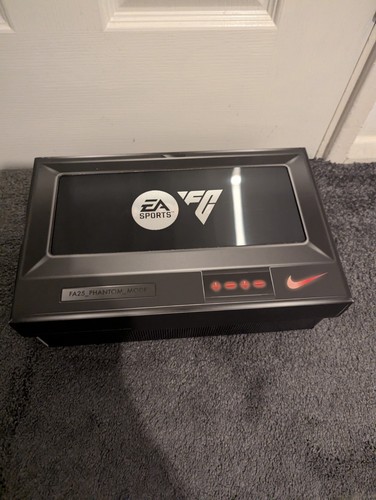 Empty nike shoe - empty, size