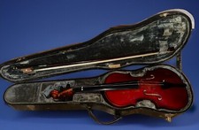 Antique W E Hill & Sons Voilin Case With A Old Violin With Bow Parts 