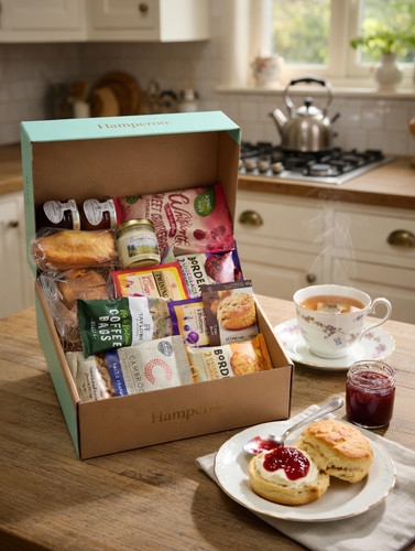 Cream tea hamper for - cream,