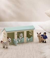 Stable Playset