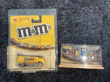 Hot Wheels M&Ms Volkswagen Drag Bus With Protect Case