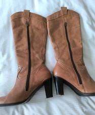 FLORENCE+ FRED brown Leather  women's Boots, size 5 UK
