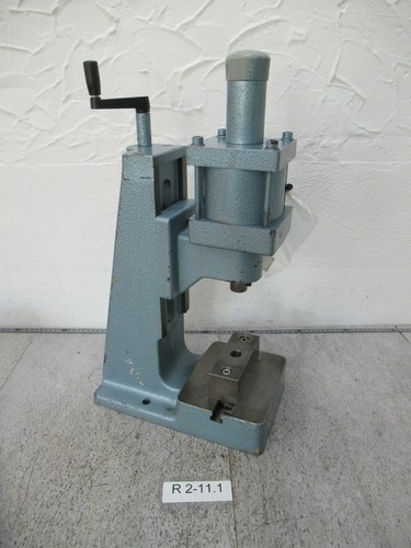 Mäder pneumatic press - mäder,