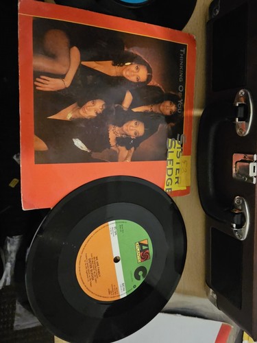 Sister sledge thinking - sister,
