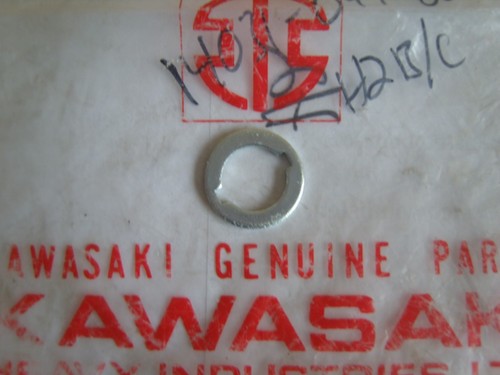 Kawasaki s2 footrest - h2,