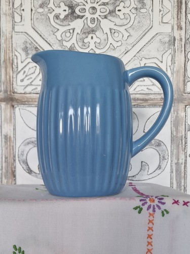 Shabby chic country cottage - shabby,