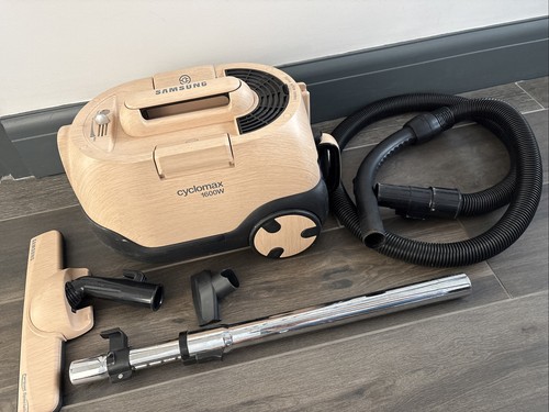 Samsung 1600w cylinder vacuum - cylinder,