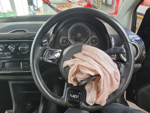 Steering wheel volkswagen - volkswagen, up