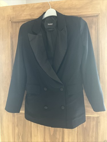 Ladies pull bear - pull,