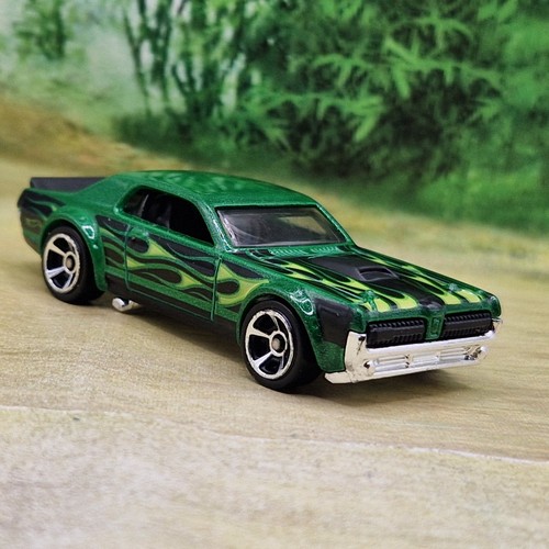 Hot wheels mercury cougar - hot, '68