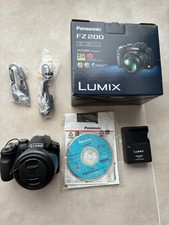 Panasonic Lumix FZ200 Digital